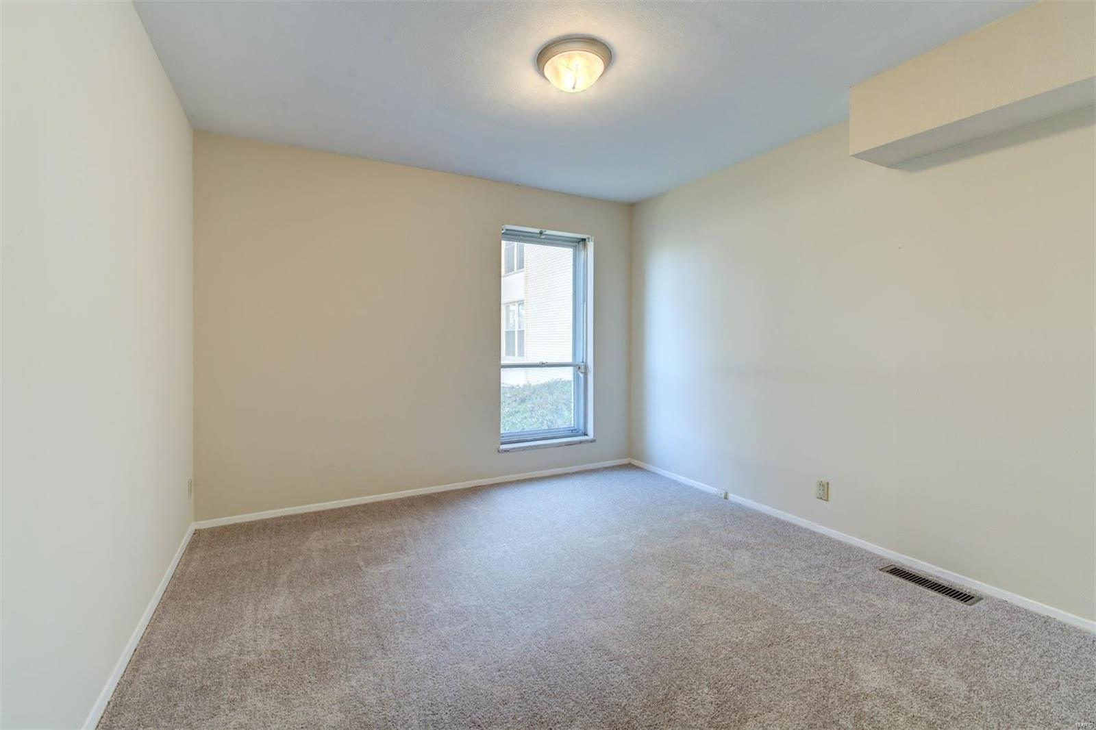 Willow Brook Condo - Residential