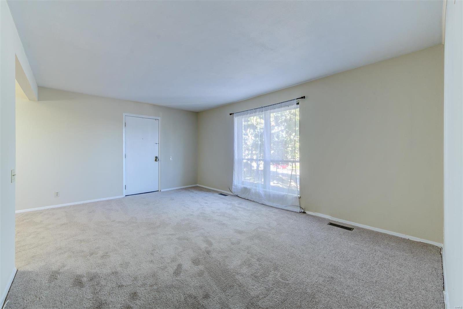 Willow Brook Condo - Residential
