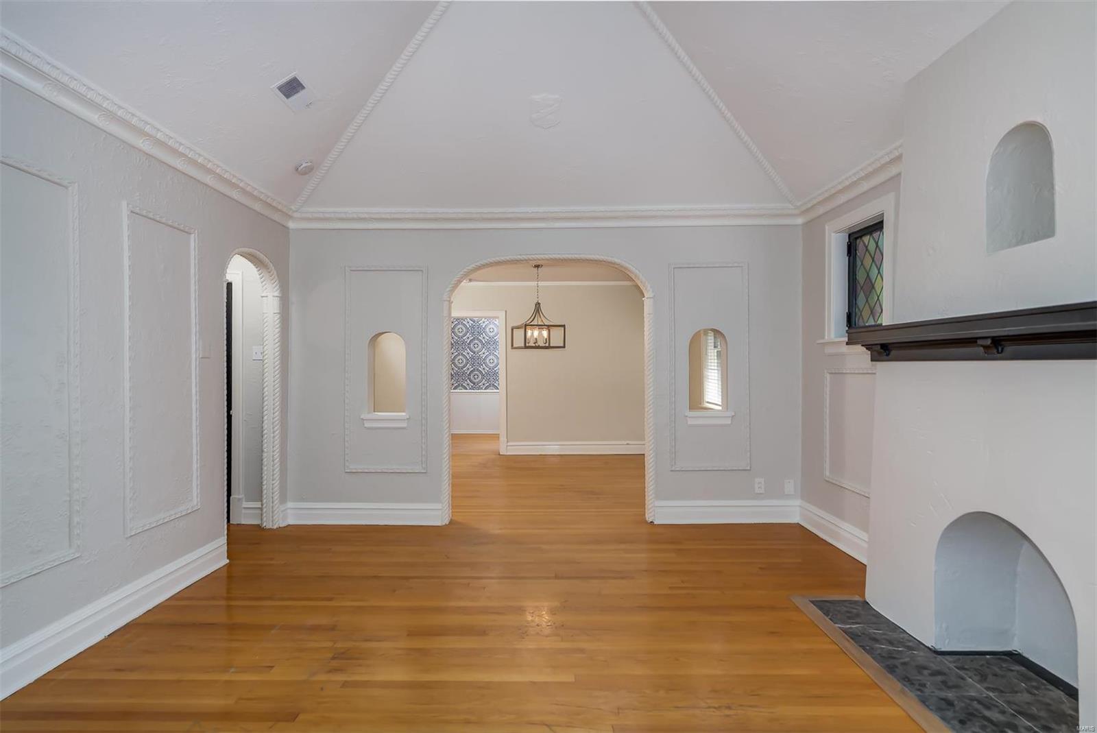 Wydown Forest - Residential Income