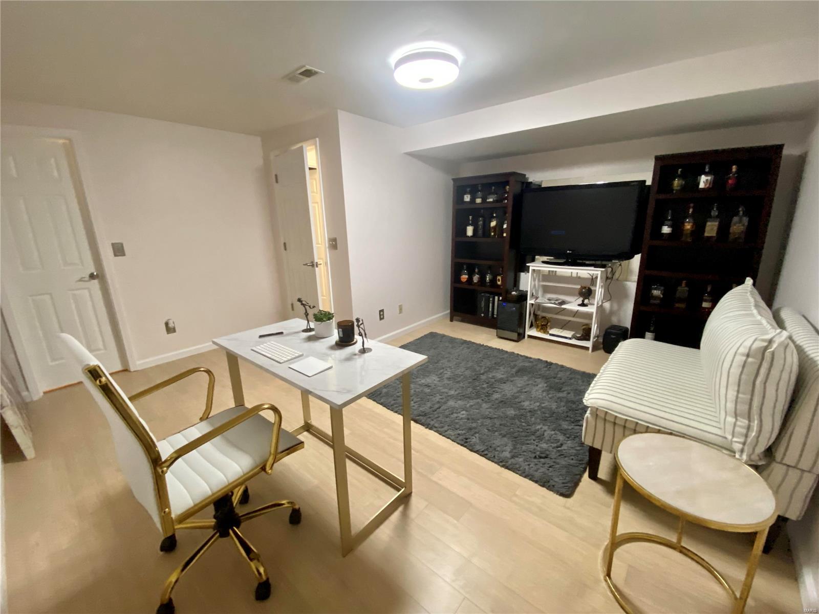 Hunters Point - Residential