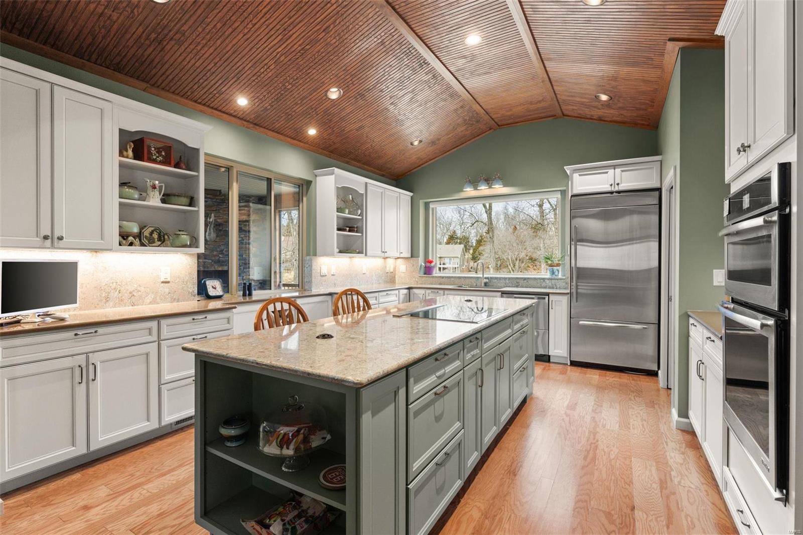 1116 Lake Charrette Drive