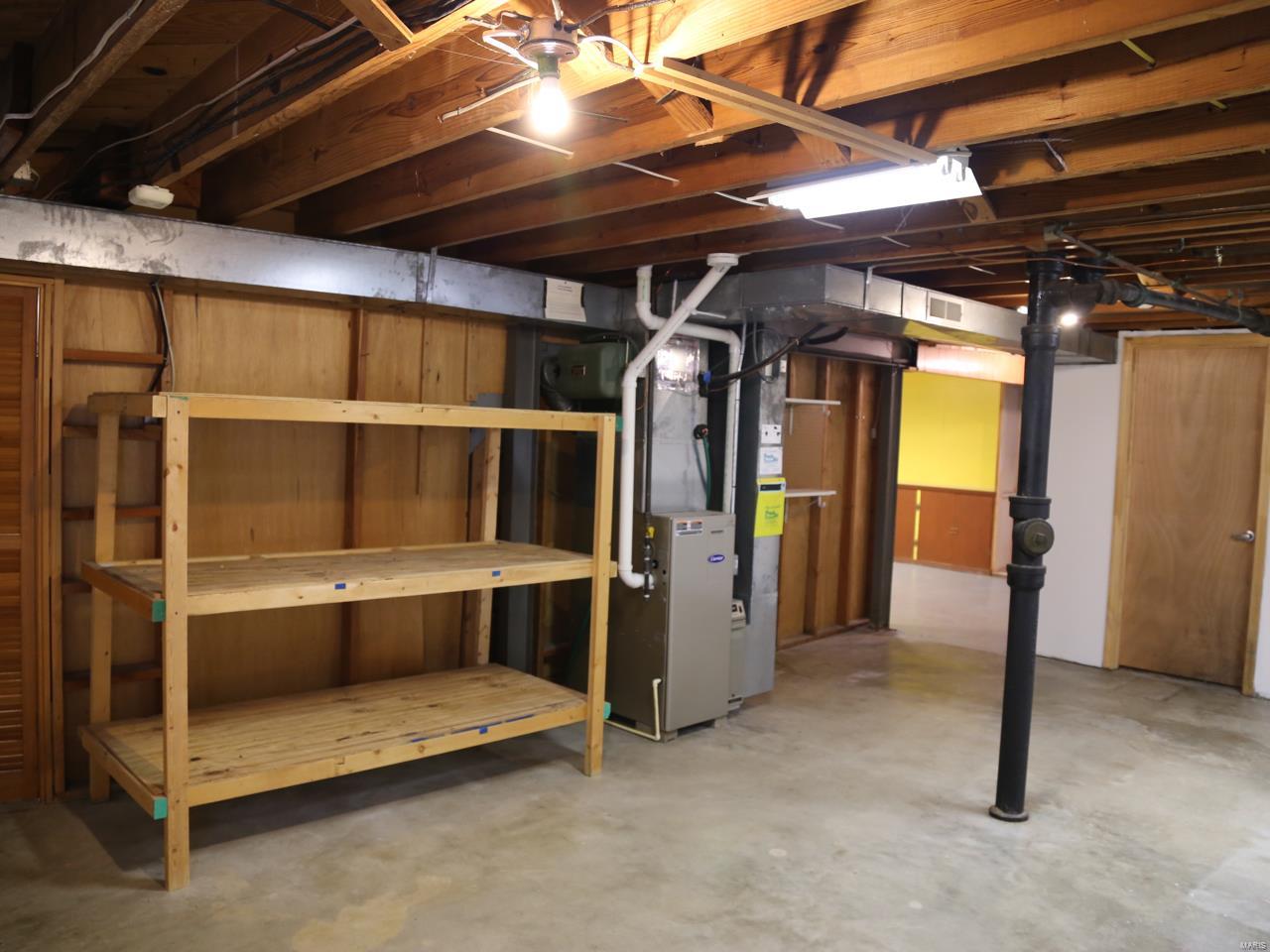 Adele Place - Residential Lease