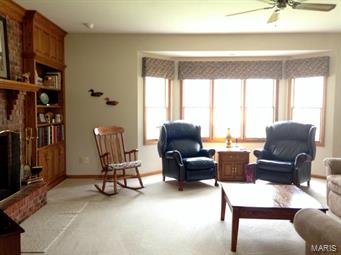 Oak Knoll Country Estate - Residential