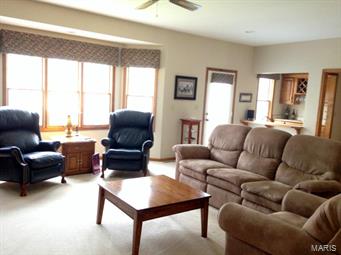 Oak Knoll Country Estate - Residential