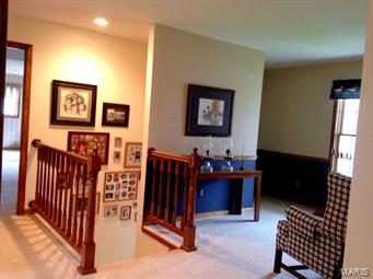 Oak Knoll Country Estate - Residential