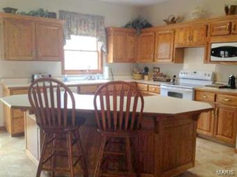 Oak Knoll Country Estate - Residential