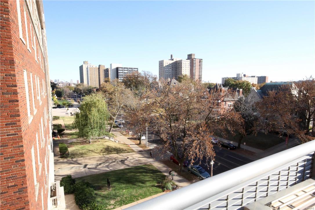 4545 Lindell Blvd Condominium - Residential