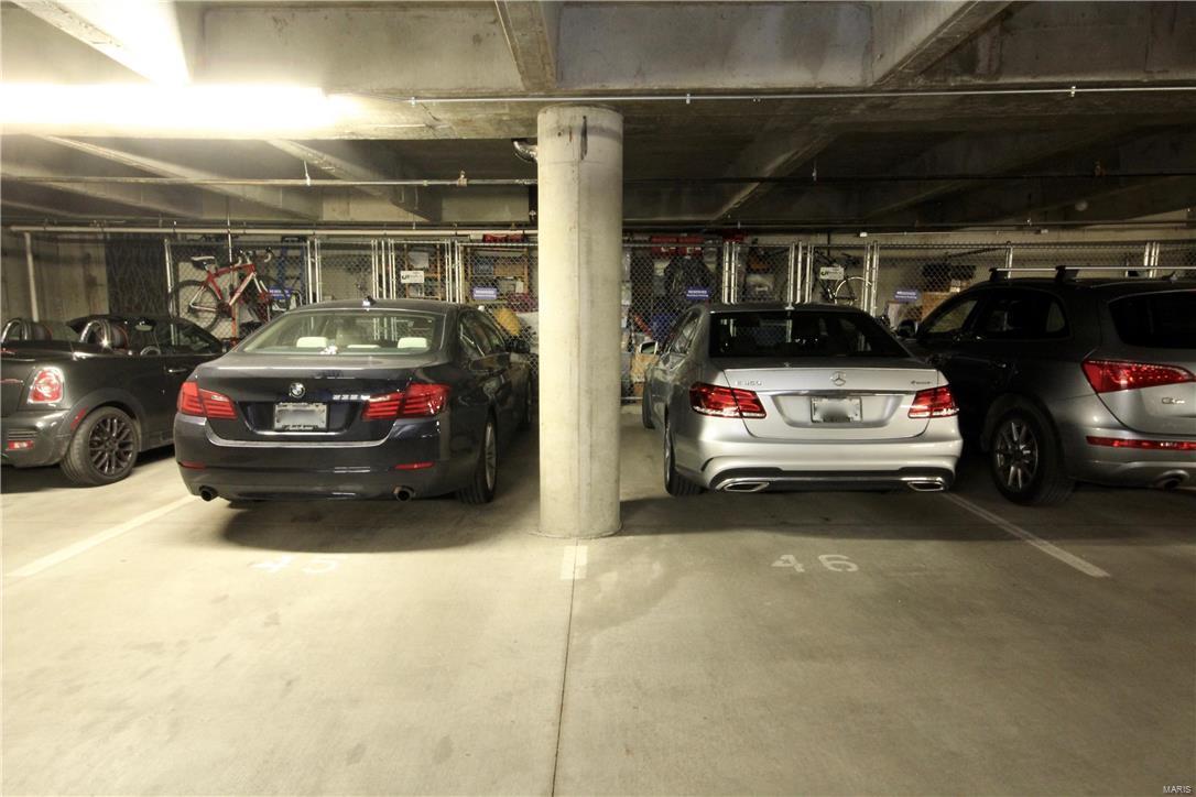 4545 Lindell Blvd Condominium - Residential