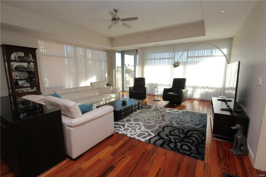 4545 Lindell Blvd Condominium - Residential