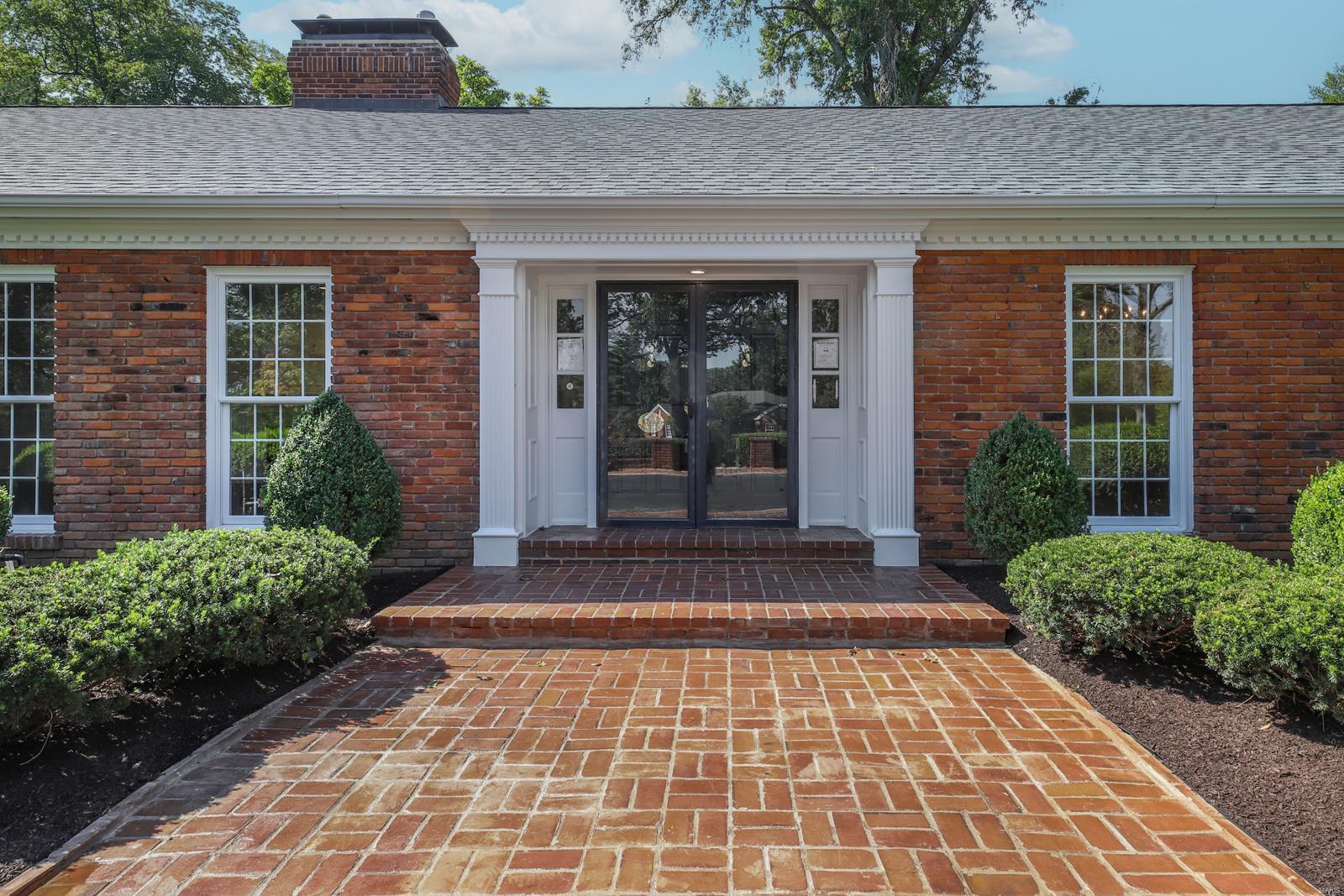 Bellerive Country Club Grounds - Residential