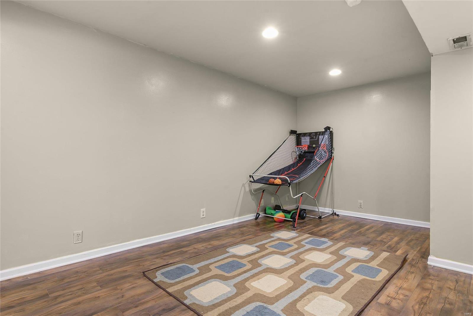 Dutch Mill Farms - Residential