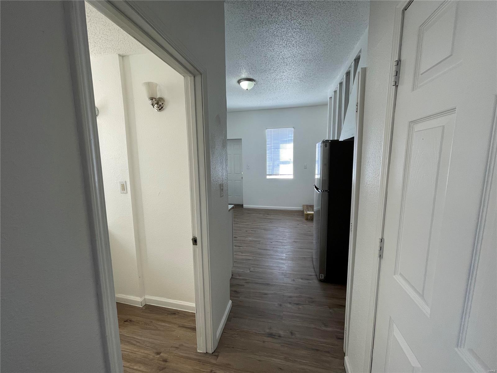 Chouteau Place Add - Residential Lease