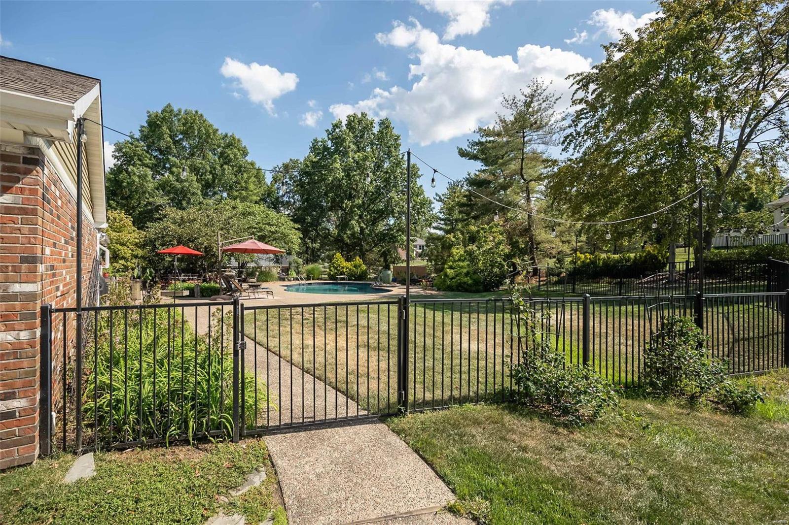 Forest Hills - Residential