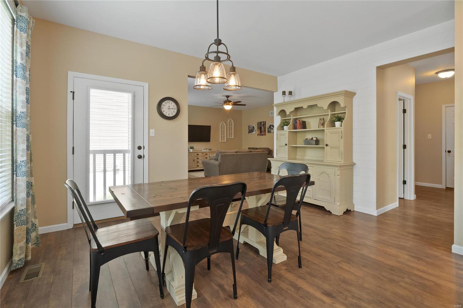 Vlgs At Huntleigh Ridge #2 - Residential