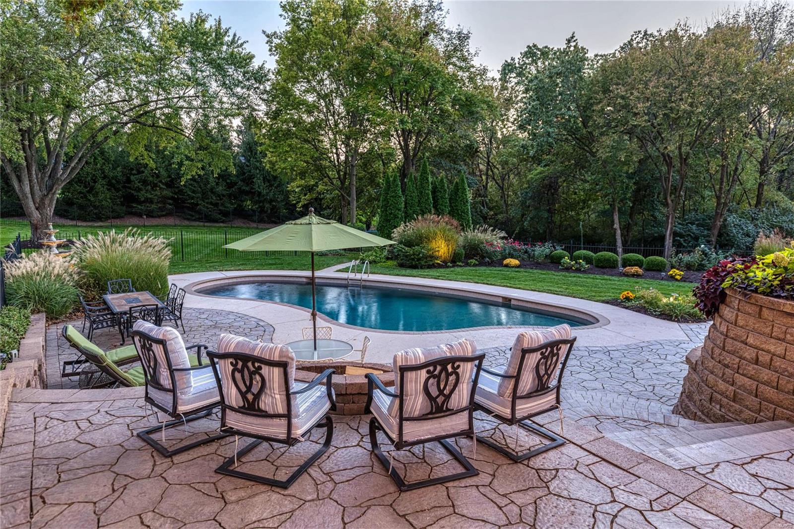 Kings Glen - Residential