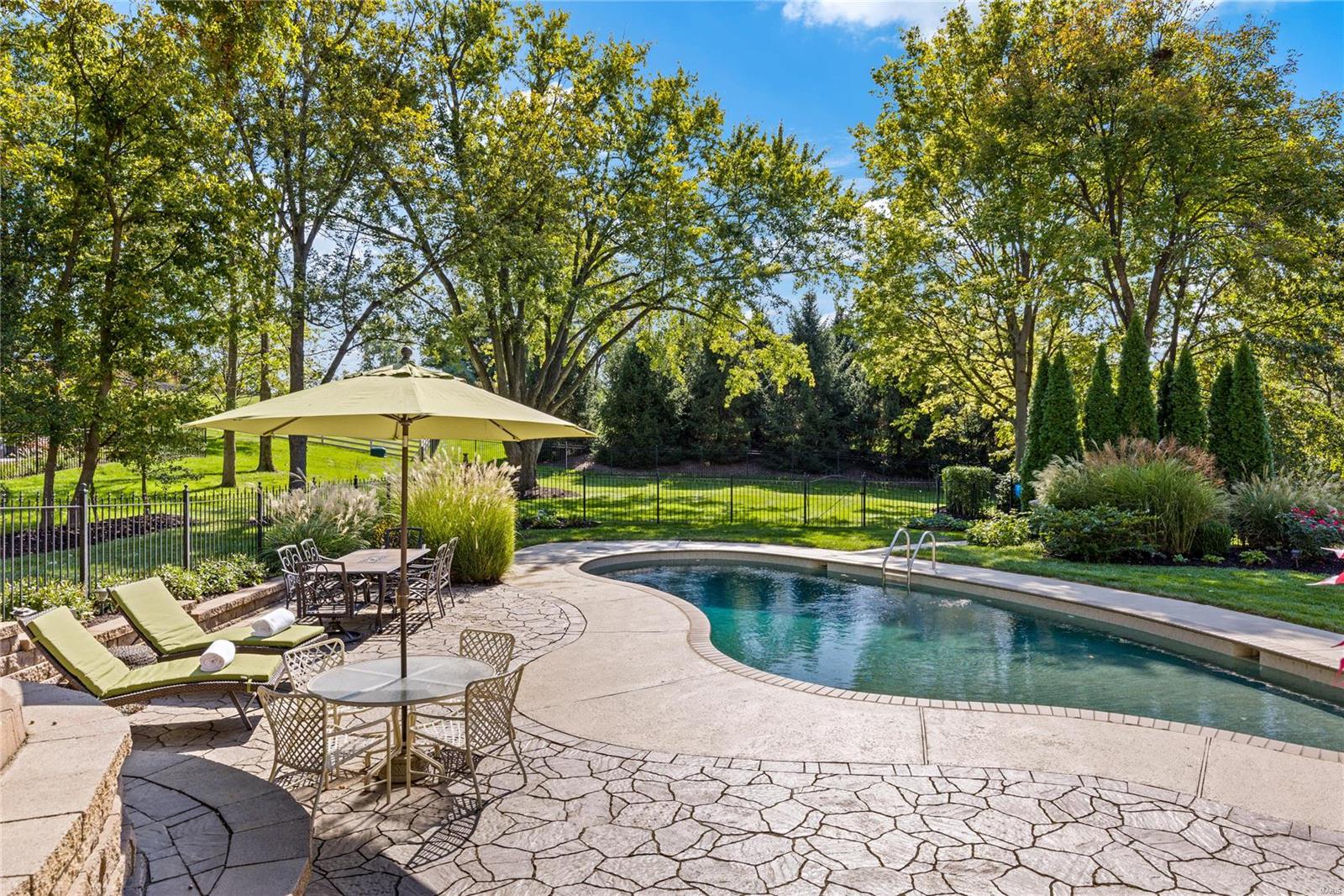 Kings Glen - Residential