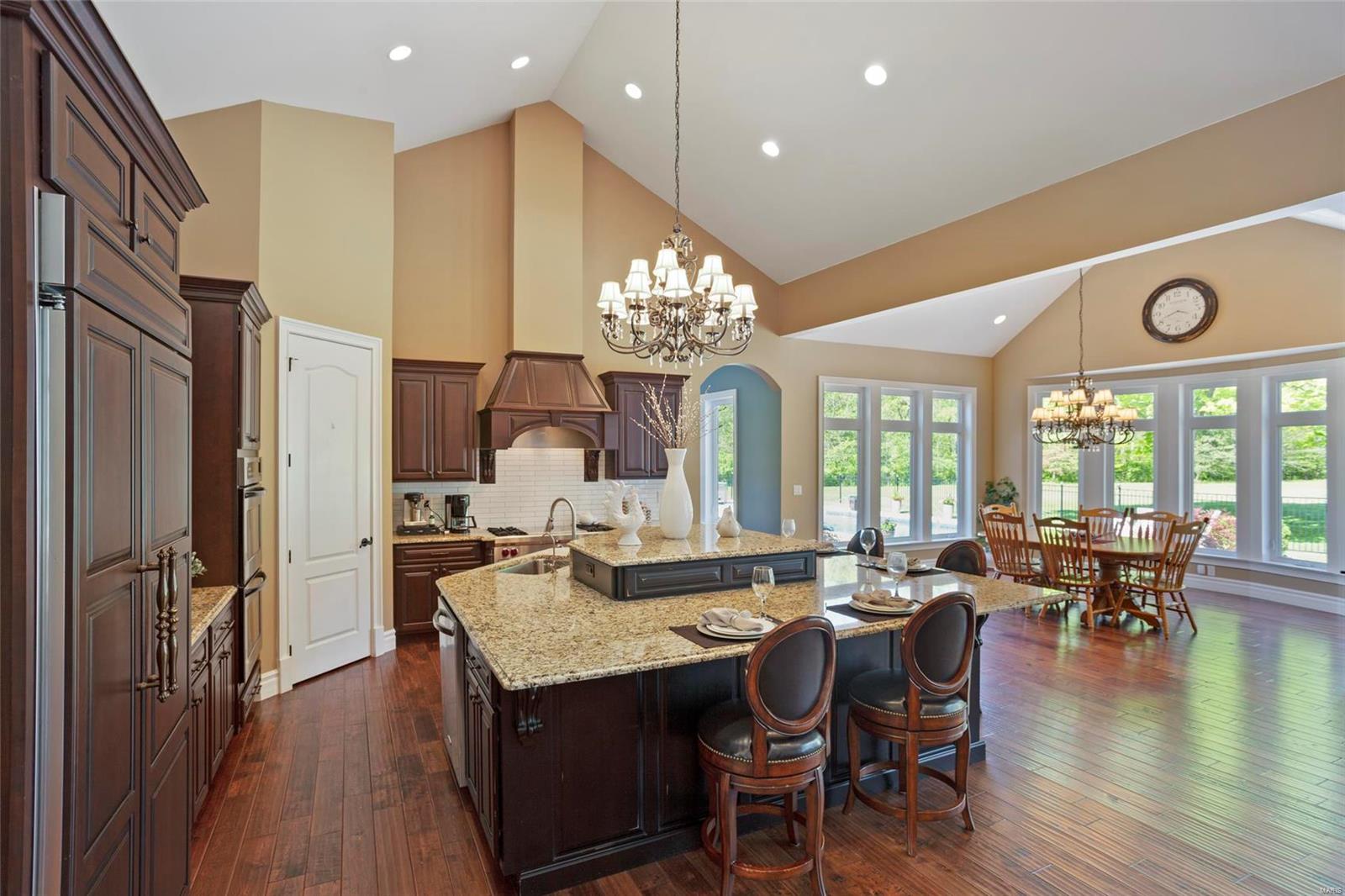 Red Bird - Residential