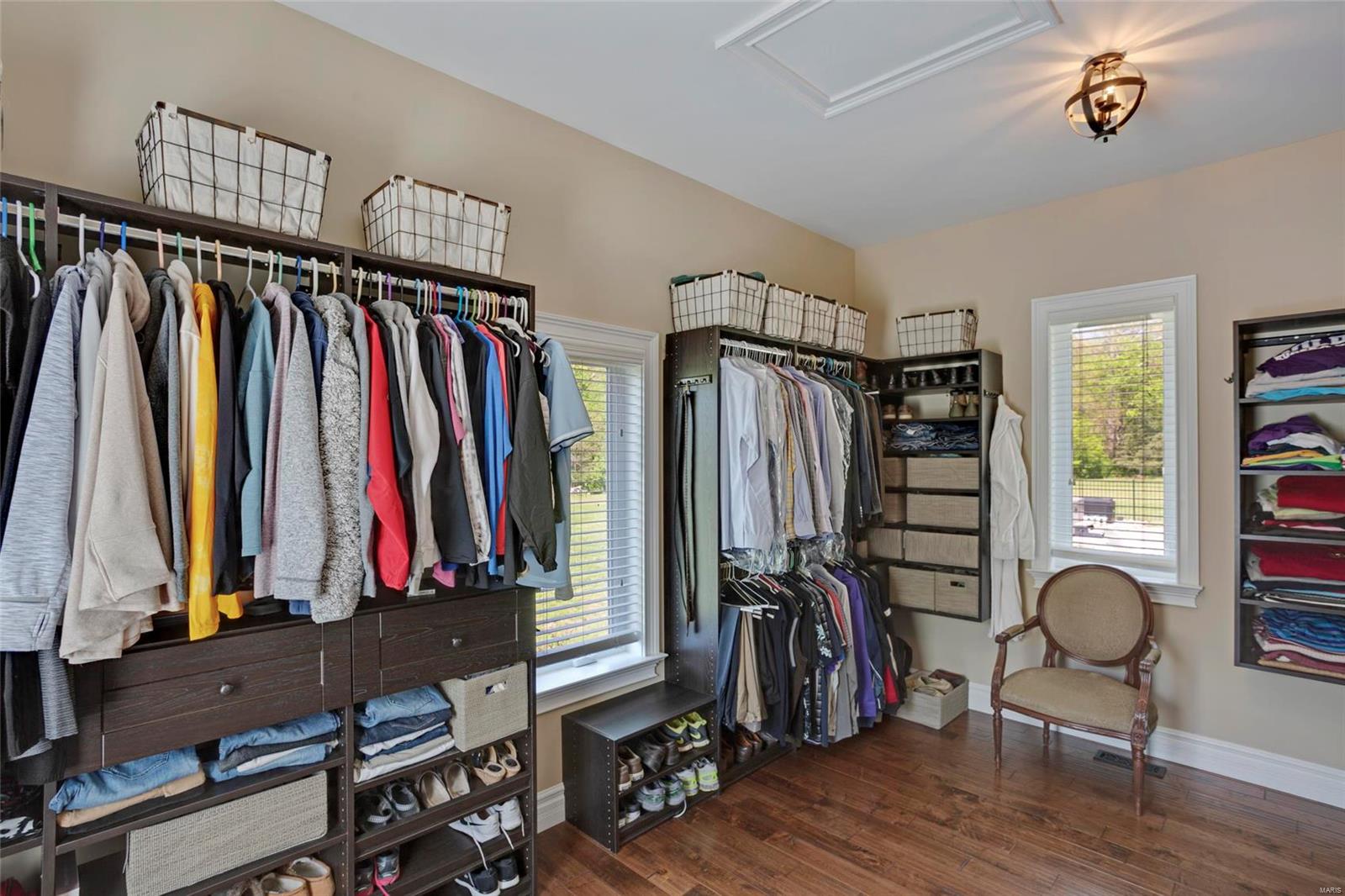 Red Bird - Residential