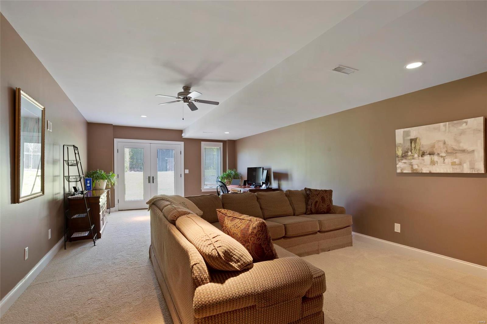 Red Bird - Residential