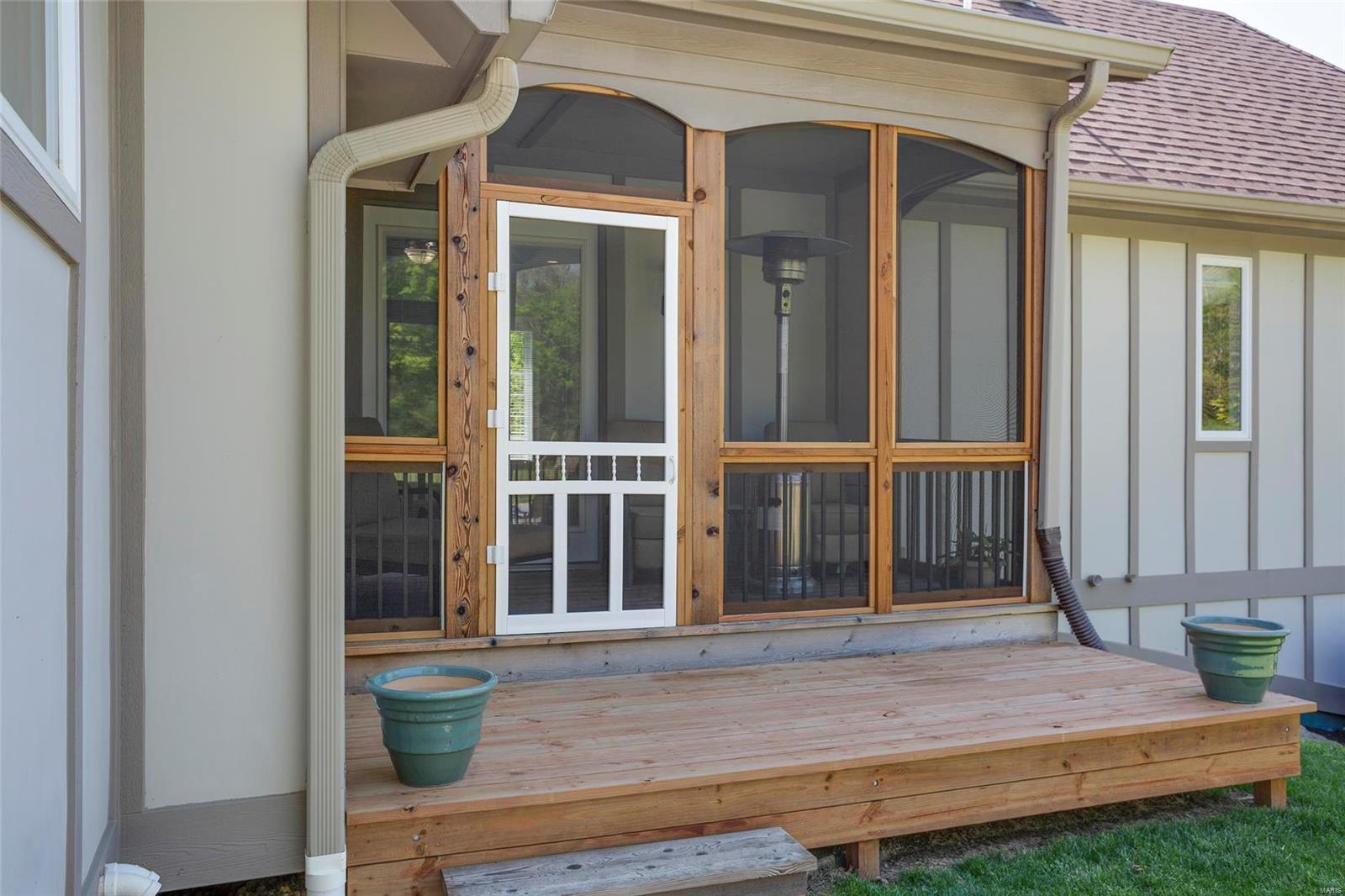 Red Bird - Residential