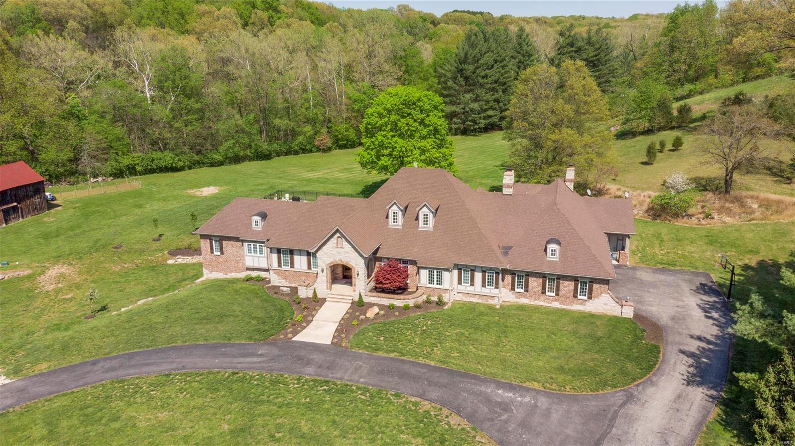 Red Bird - Residential