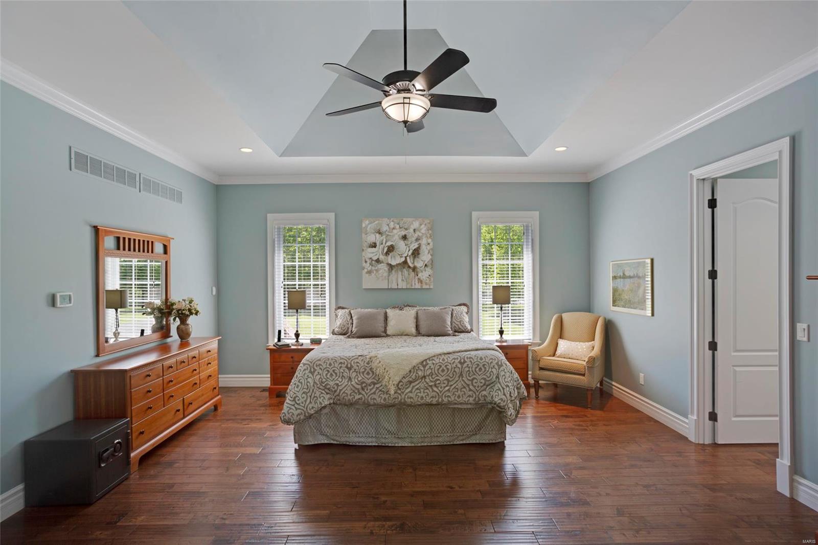 Red Bird - Residential