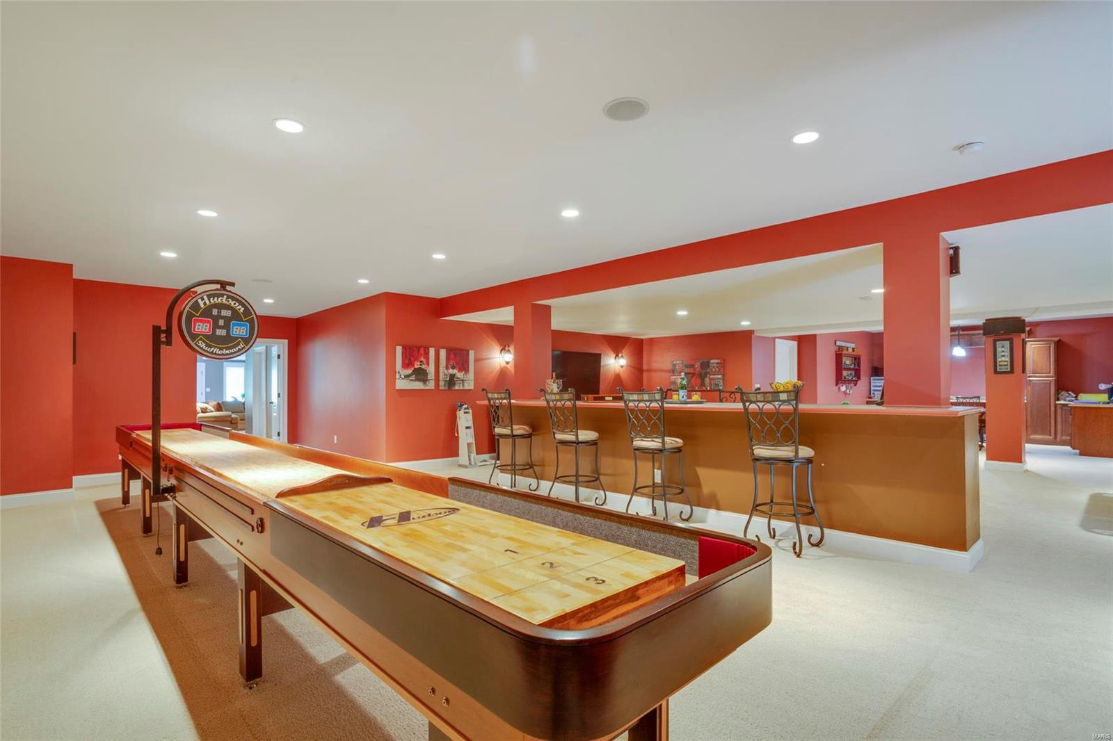 Red Bird - Residential