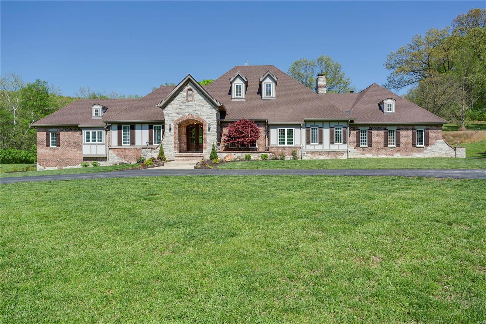 Red Bird - Residential