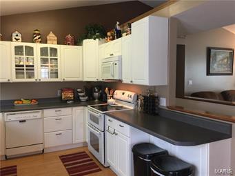 Golden Pond - Residential