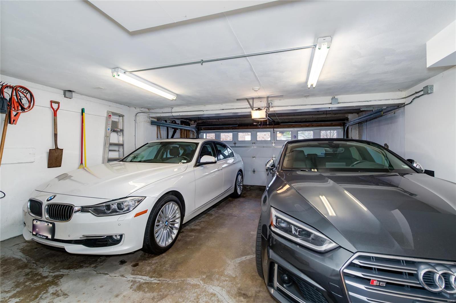 Davis Place - Residential