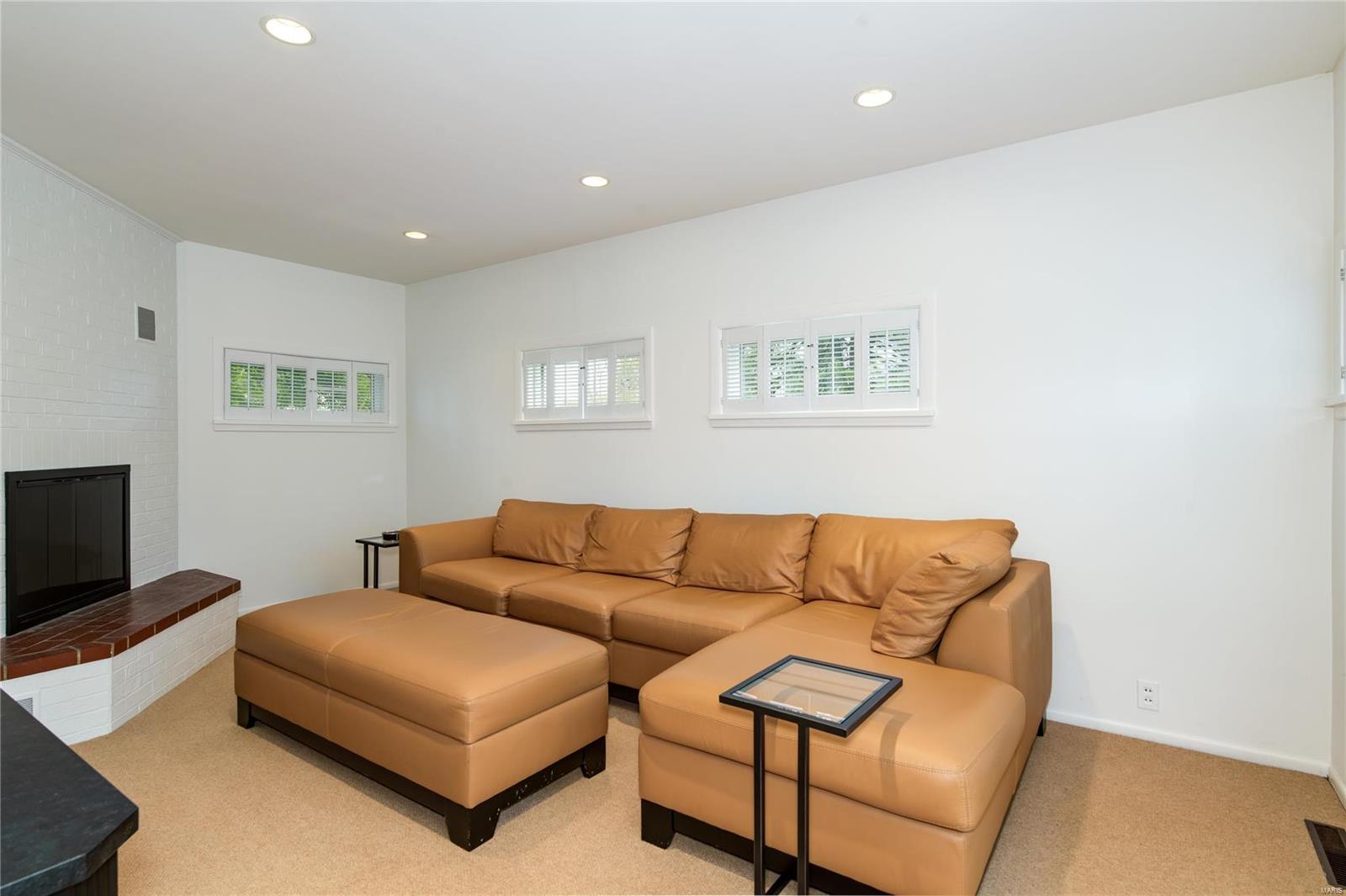 Davis Place - Residential