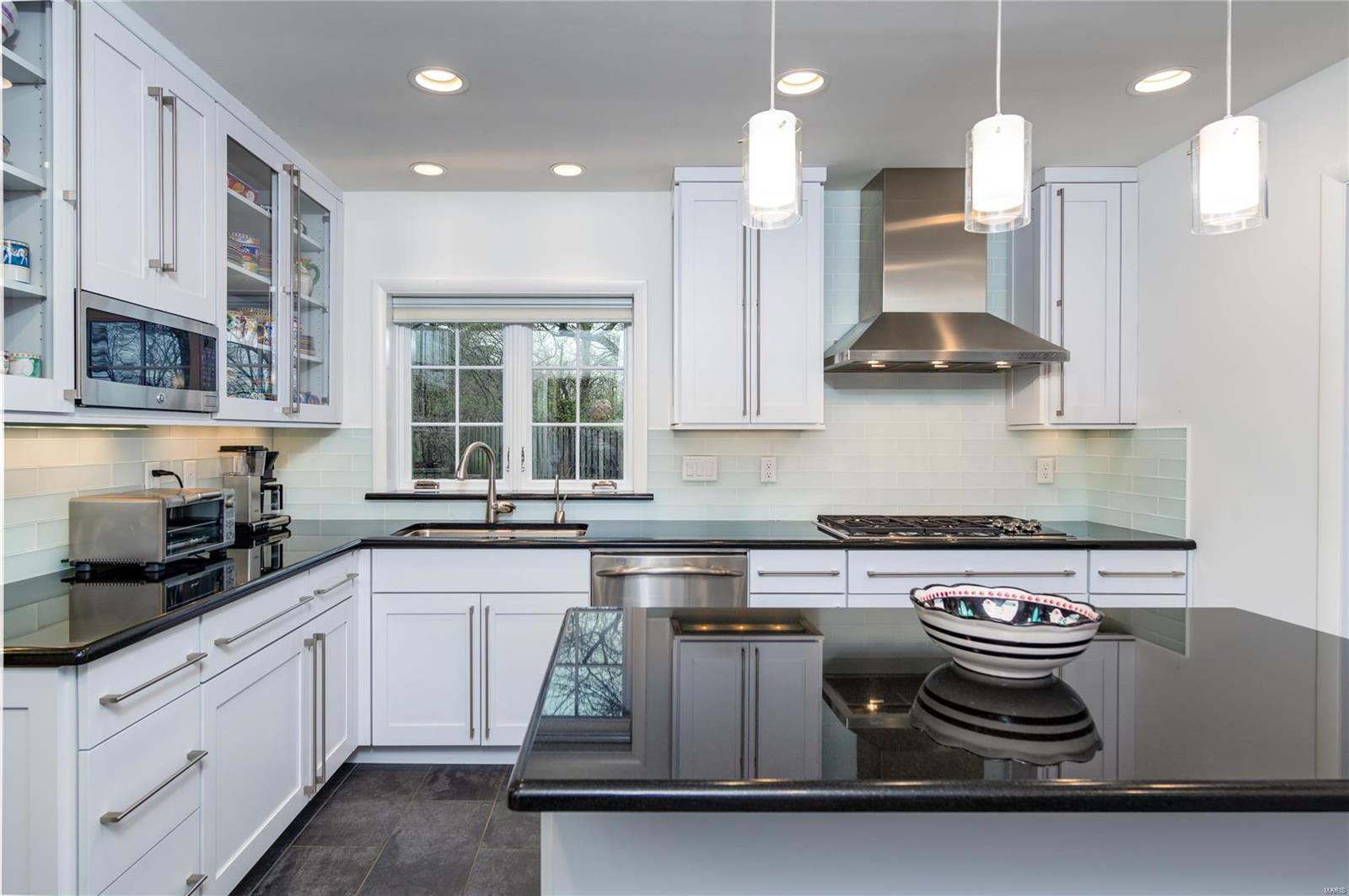 Davis Place - Residential