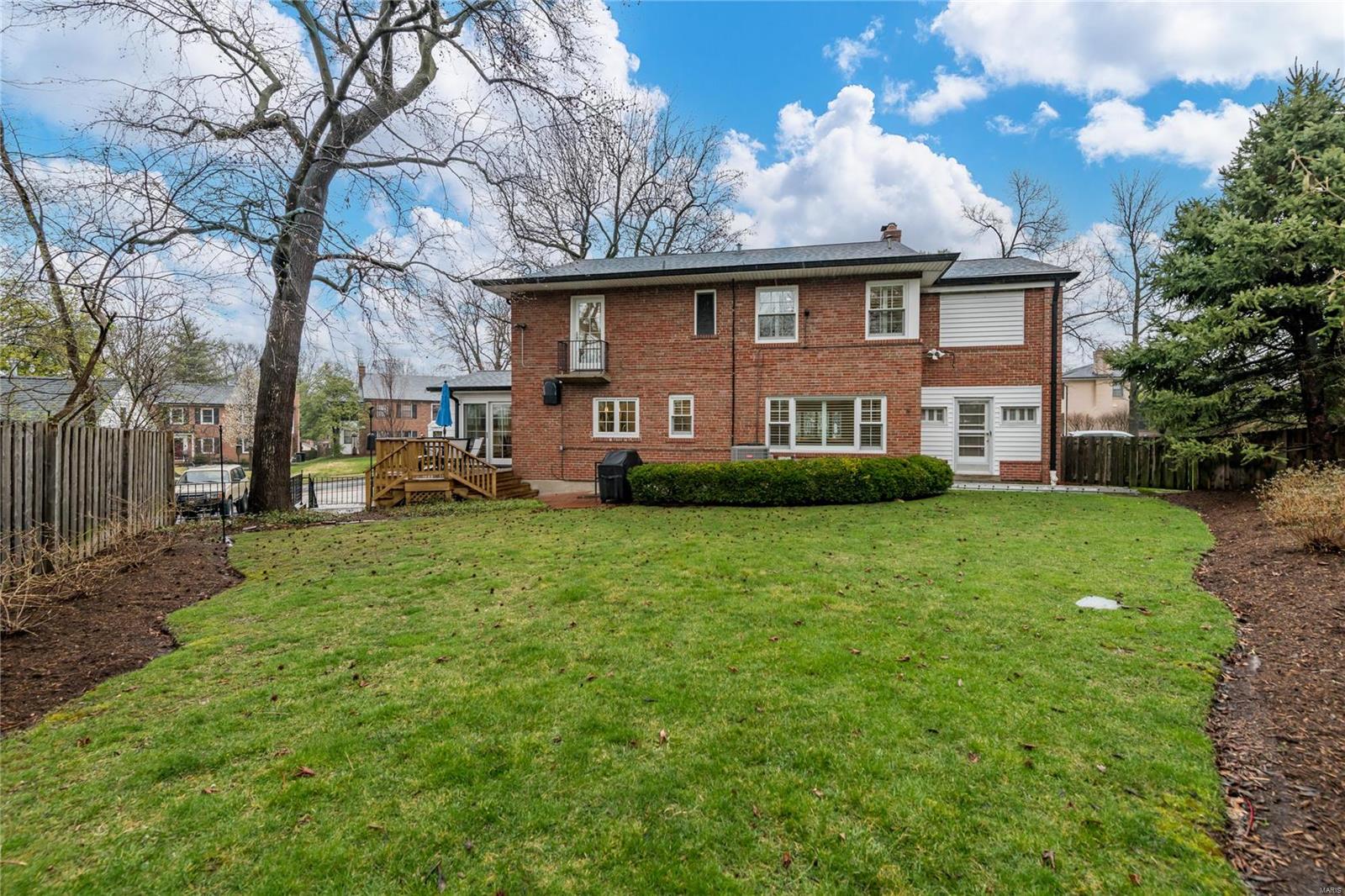 Davis Place - Residential