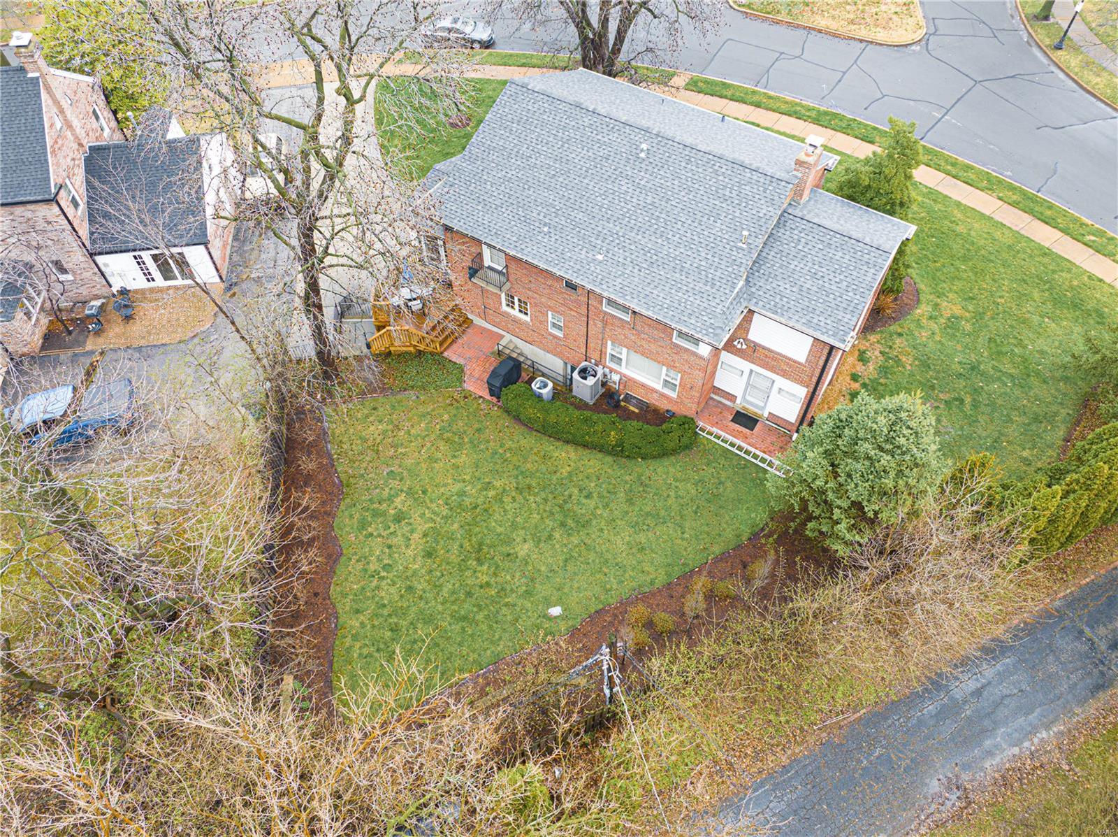 Davis Place - Residential