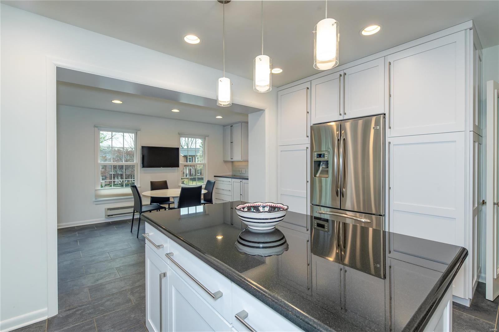 Davis Place - Residential