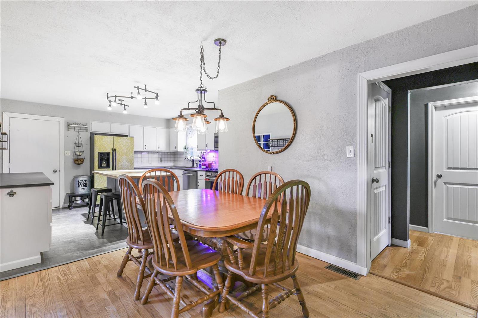 Lonedell - Residential