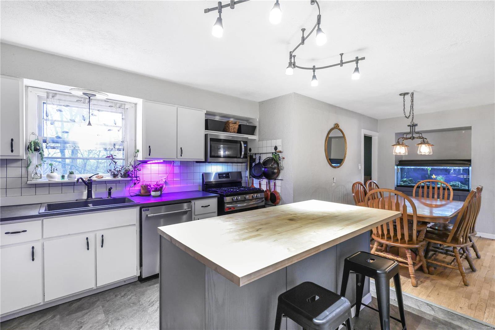 Lonedell - Residential