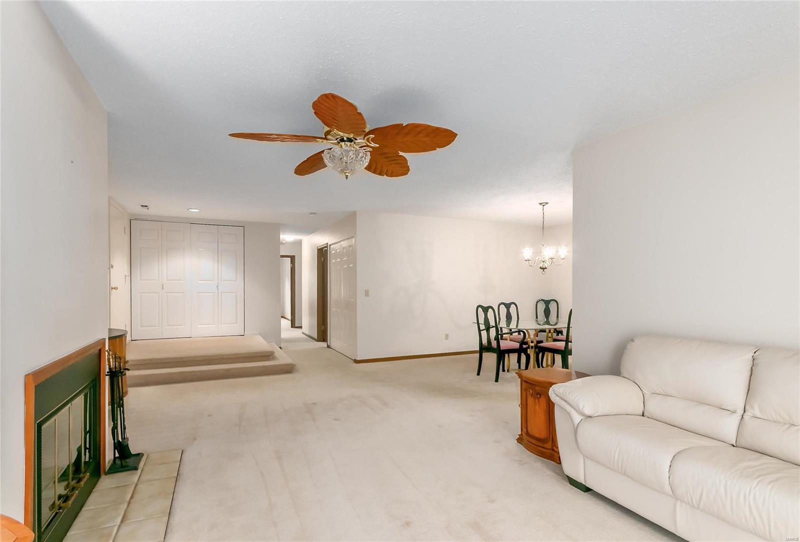 Royal Pines 1 Condo Fourth - Residential