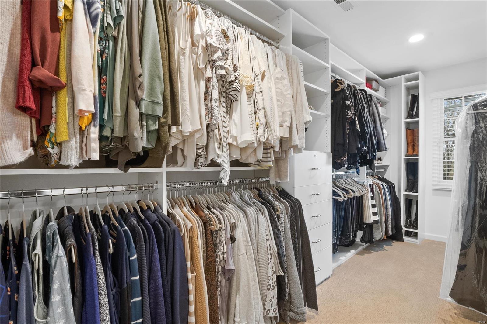 Countryshire Place - Residential