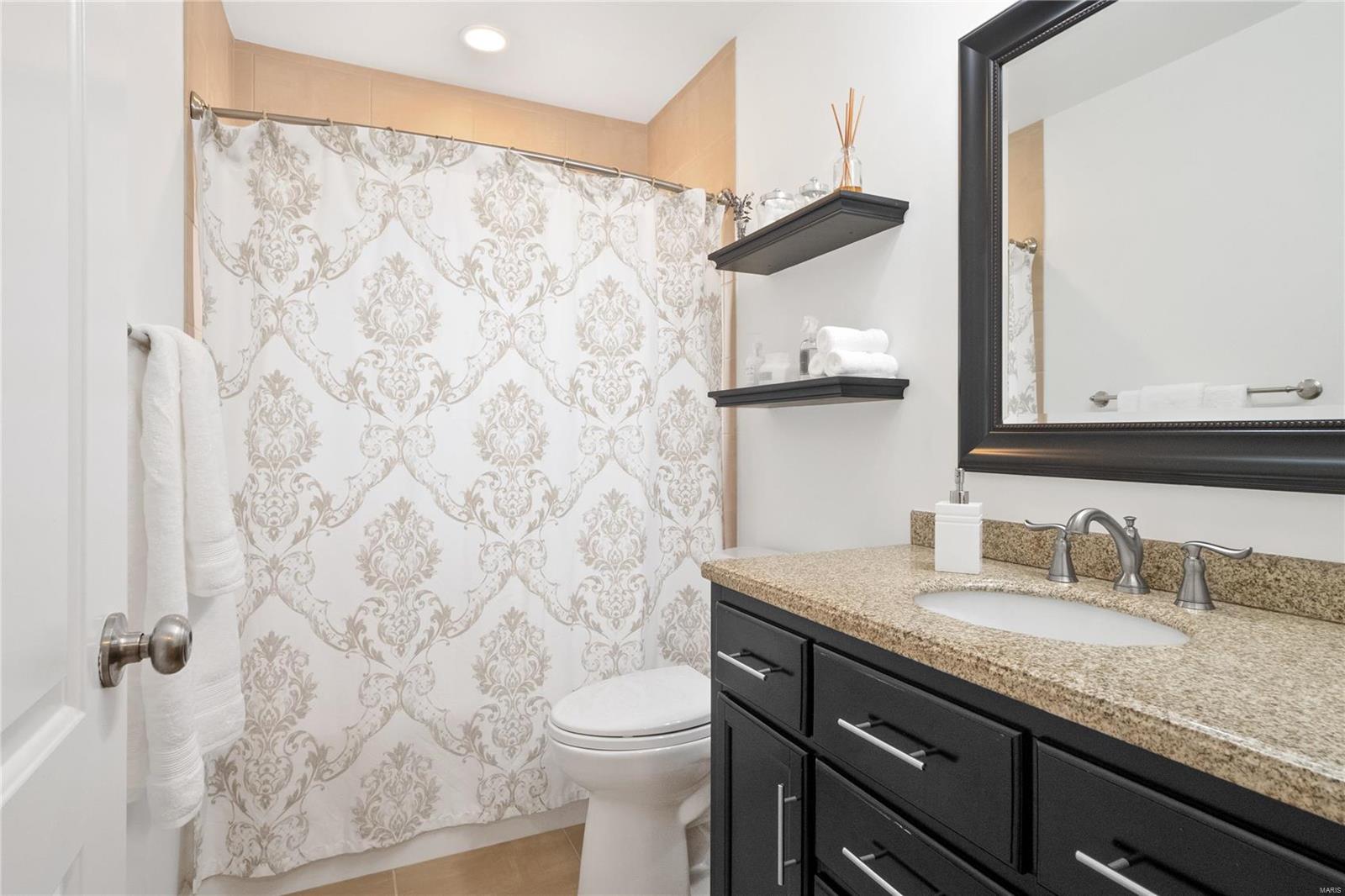 Countryshire Place - Residential