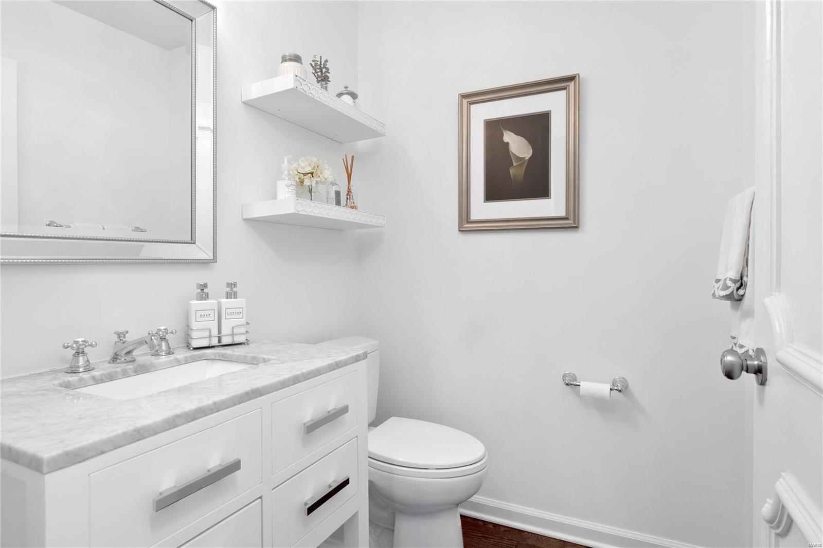 Countryshire Place - Residential