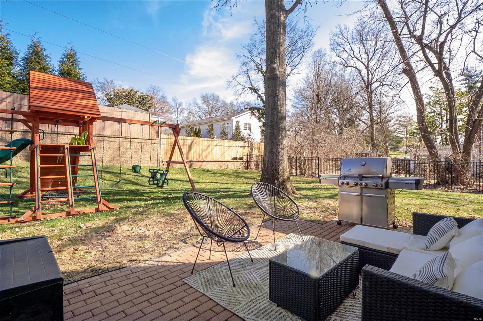 Countryshire Place - Residential