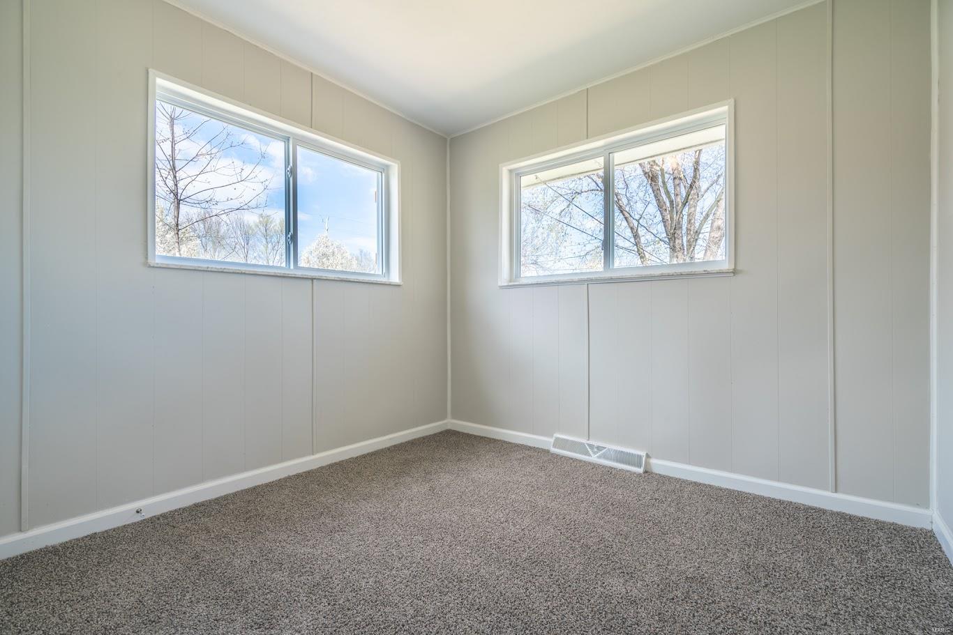 West View Ac - Residential