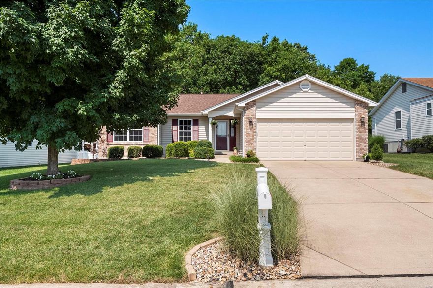 Updated ranch home located on a cul-de-sac and backing to trees!! As soon as you pull up you, pride of ownership is prevalent with the well maintained exterior. Upon entering, you are greeted by a nice entry foyer leading you into the open family room w/ vaulted ceilings and wall of windows. The kitchen features newer appliances, ample counter space, custom cabinetry, ceramic tile flooring, and is open to the breakfast room. 3 nice size bedrooms are on the main floor w/ one being the Master Bedroom Suite w/ private bath & walk-in closet. Fully finished lower level features a spacious rec room, bar area, and enclosed playroom/sleeping area. The fully fenced-in back yard is sure to impress w/ stamped concrete patio & backing to a tree line. Additional features include an oversized 2 car garage, main floor laundry, centrally located to hwy 364 and walking distance to Castlio elementary. This well maintained home is sure to impress, don't miss your chance!