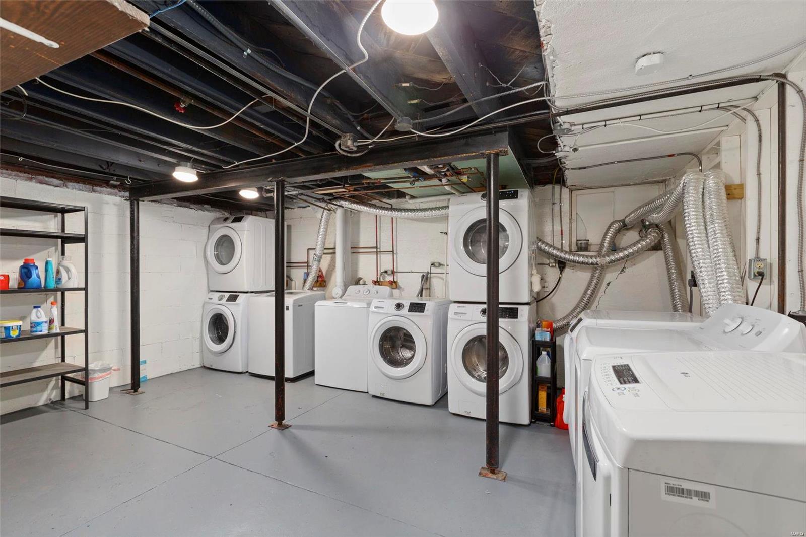 Demun Park - Residential Income