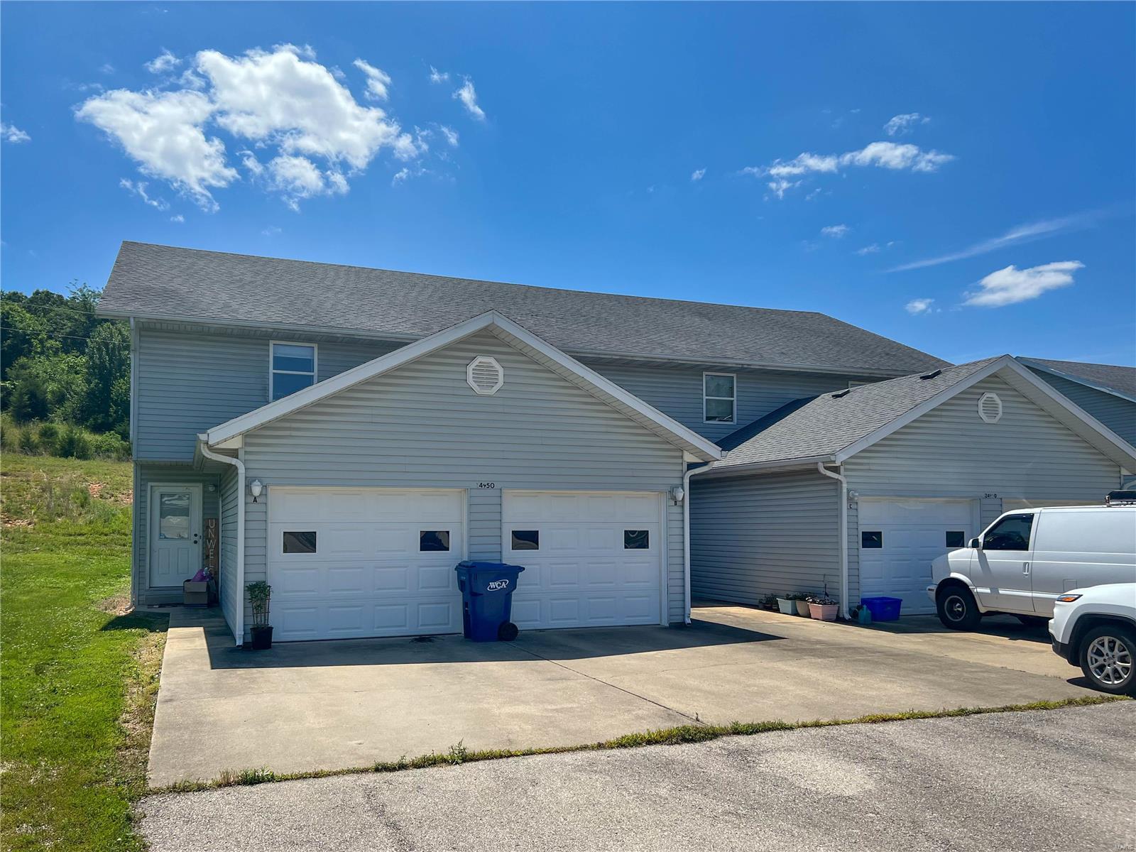 Hunters Point Town Homes - Residential Income