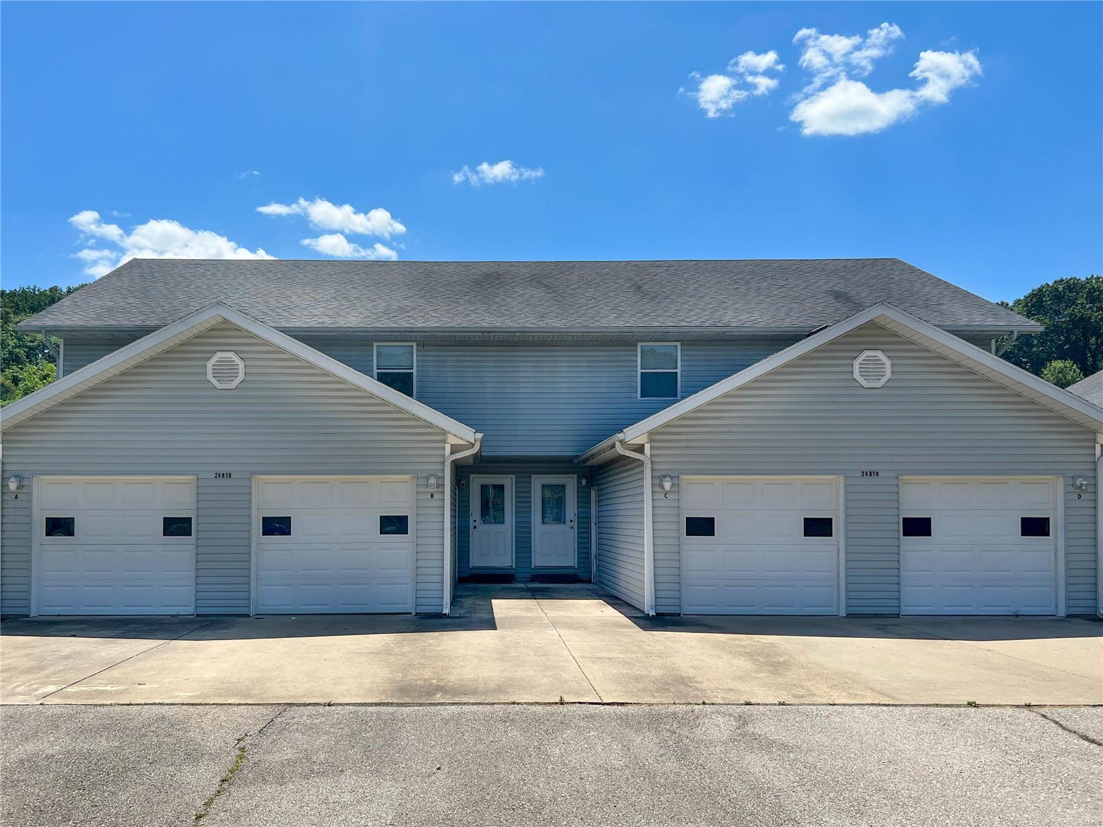 Hunters Point Town Homes - Residential Income