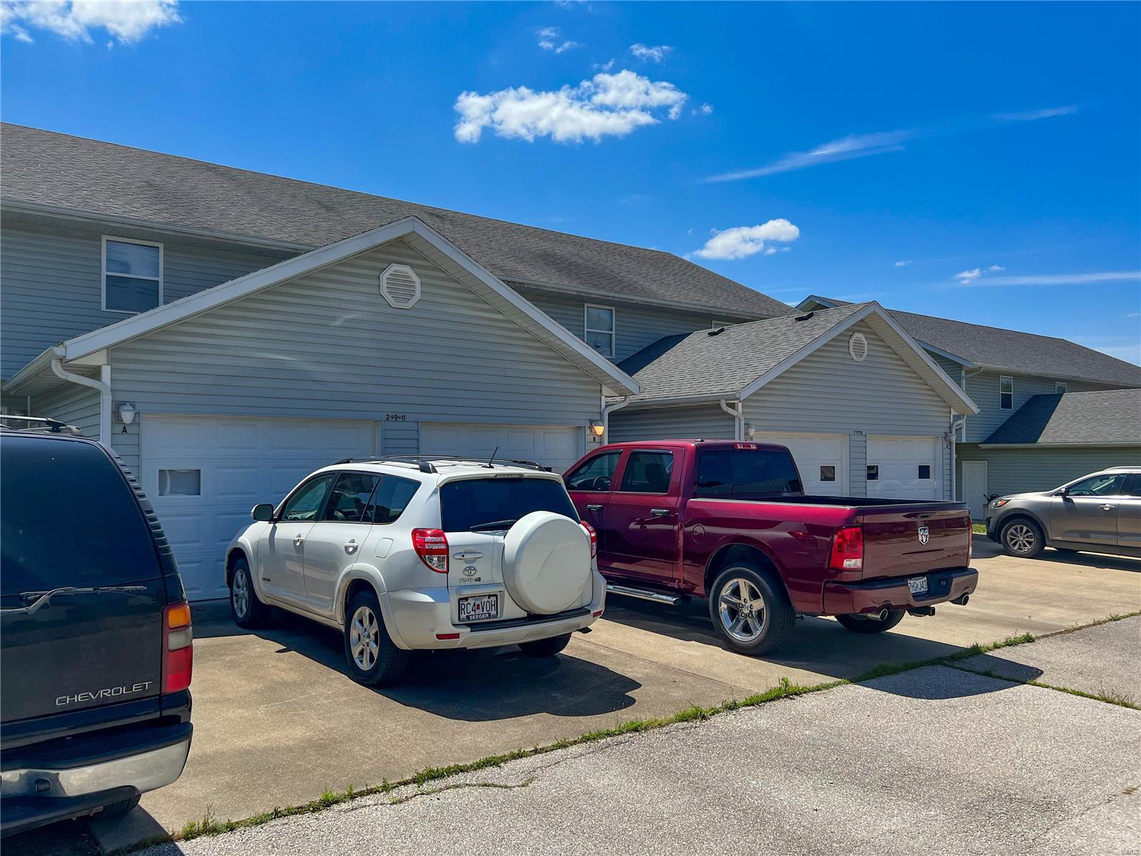 Hunters Point Town Homes - Residential Income