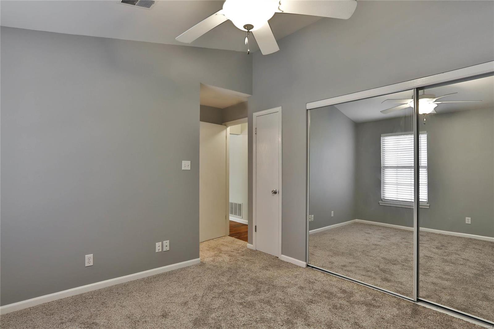Creve Coeur Crossing Condo - Residential