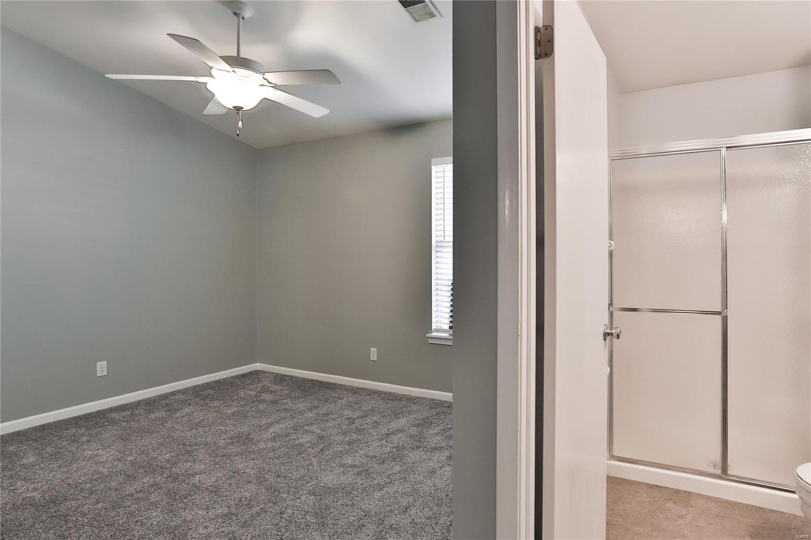 Creve Coeur Crossing Condo - Residential